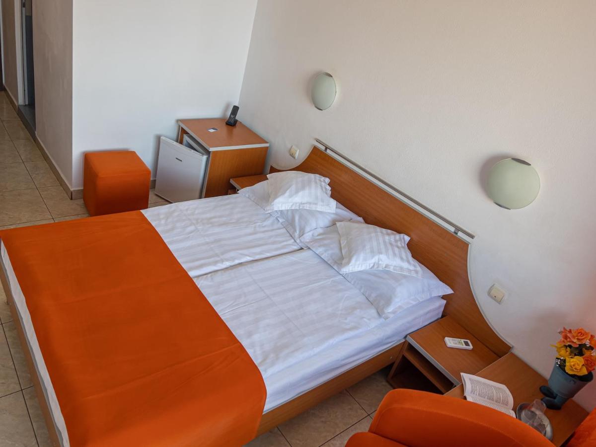 Hotel Dunarea Mamaia Esterno foto